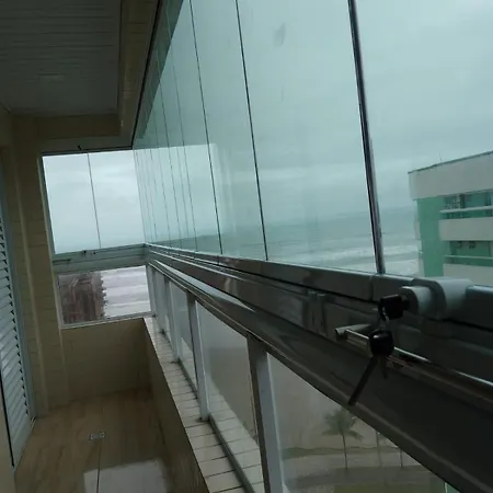 Apto Beira Mar - Aconchegante _ Varanda Gourmet - Wifi - Netflix - Tv A Cabo - Praia Grande Exterior foto
