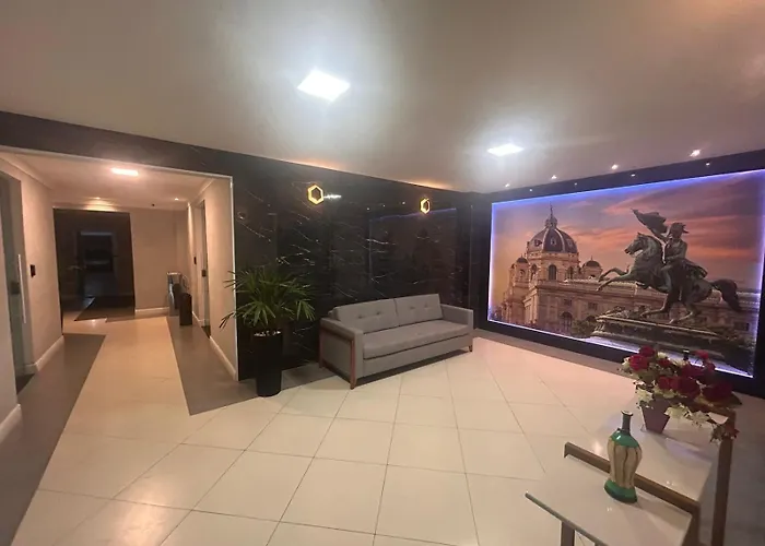 Apto Beira Mar - Aconchegante _ Varanda Gourmet - Wifi - Netflix - Tv A Cabo - Praia Grande